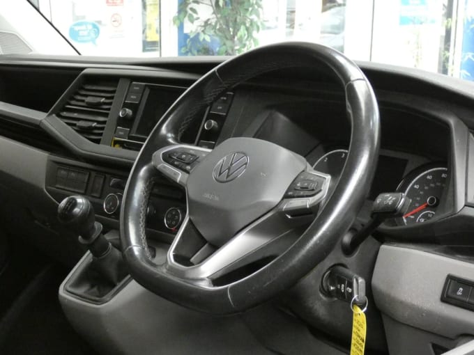 2025 Volkswagen Transporter