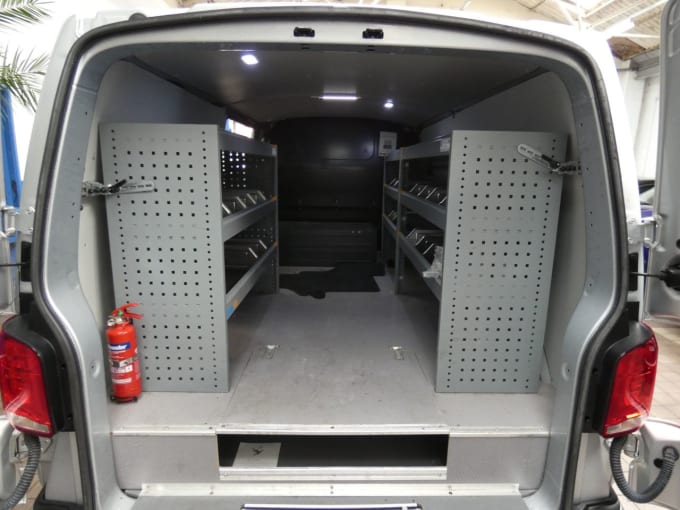 2025 Volkswagen Transporter
