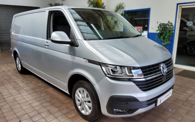2025 Volkswagen Transporter