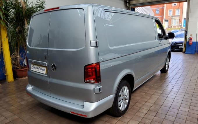 2025 Volkswagen Transporter