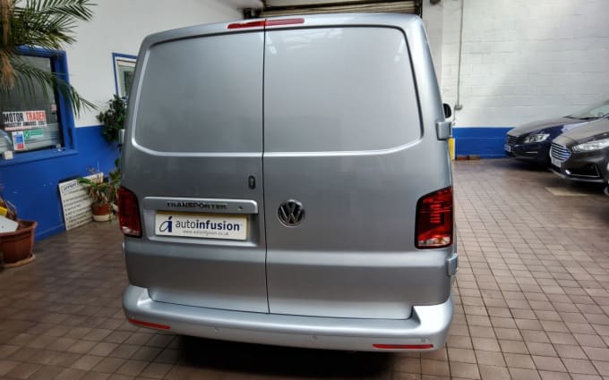 2025 Volkswagen Transporter