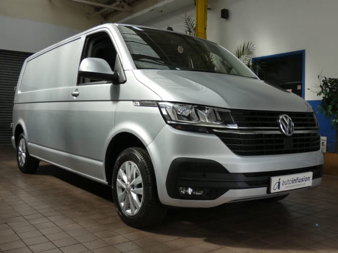 2025 Volkswagen Transporter