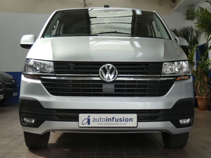 2025 Volkswagen Transporter