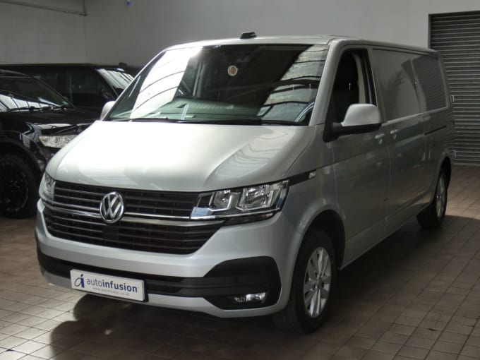 2025 Volkswagen Transporter