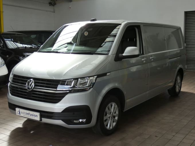 2025 Volkswagen Transporter