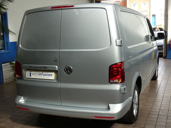 2025 Volkswagen Transporter