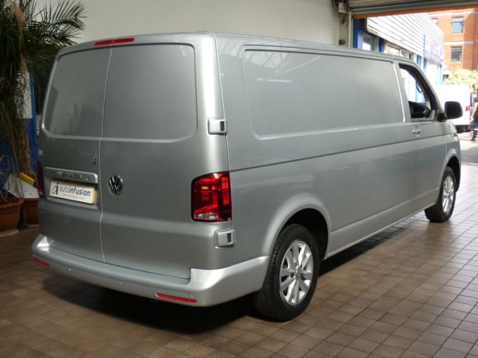 2025 Volkswagen Transporter