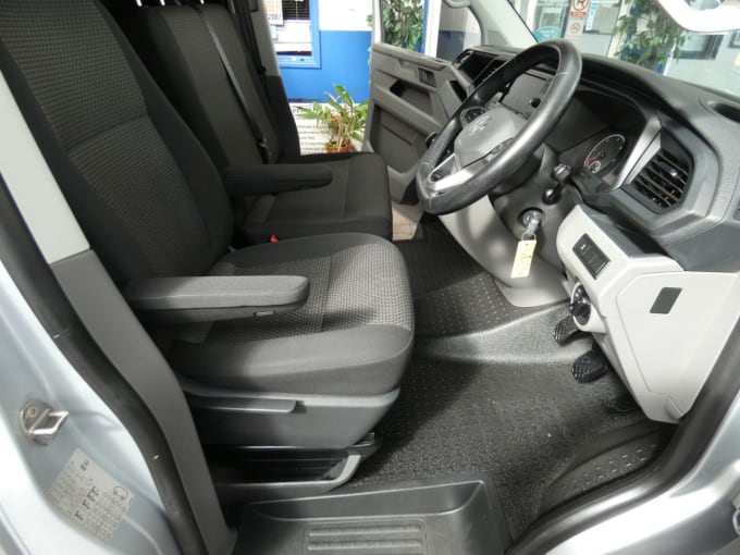 2025 Volkswagen Transporter