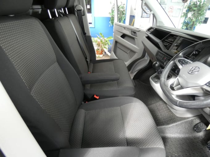 2025 Volkswagen Transporter