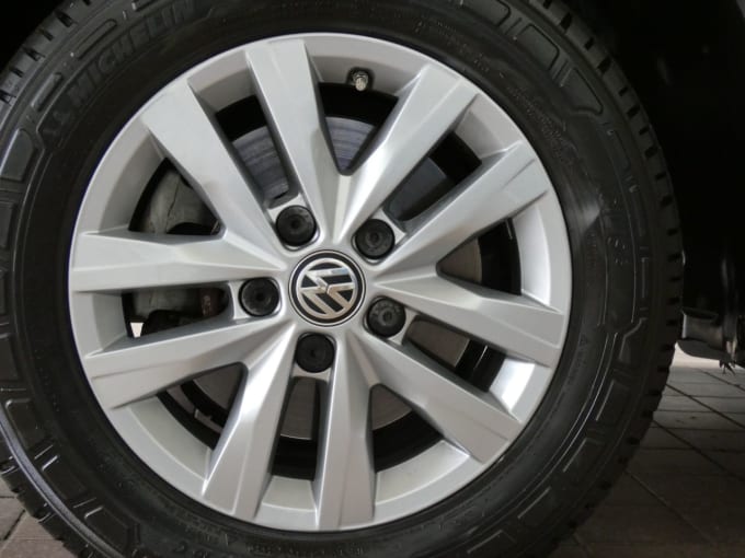 2025 Volkswagen Transporter