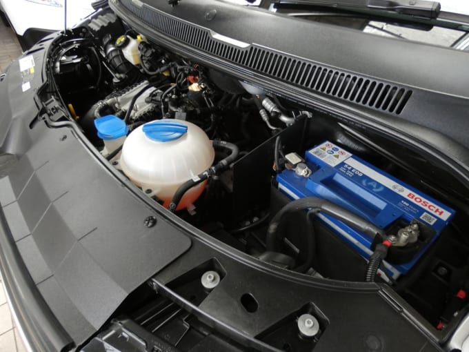 2025 Volkswagen Transporter