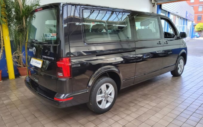 2025 Volkswagen Transporter Shuttle
