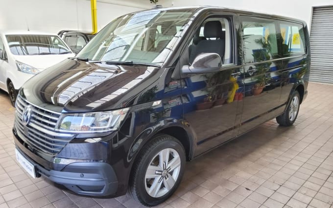 2025 Volkswagen Transporter Shuttle