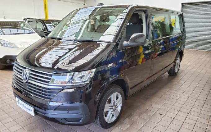 2025 Volkswagen Transporter Shuttle