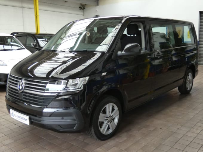 2025 Volkswagen Transporter Shuttle