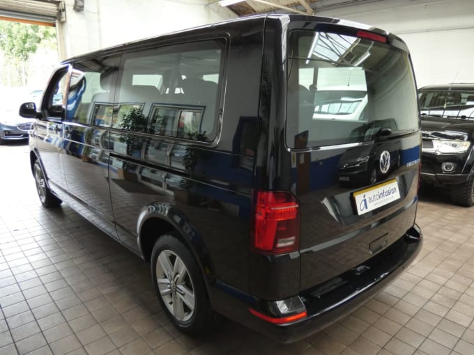 2025 Volkswagen Transporter Shuttle