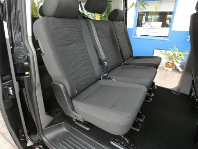 2025 Volkswagen Transporter Shuttle