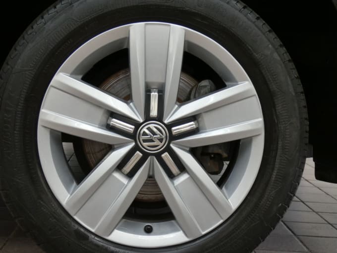 2025 Volkswagen Transporter Shuttle