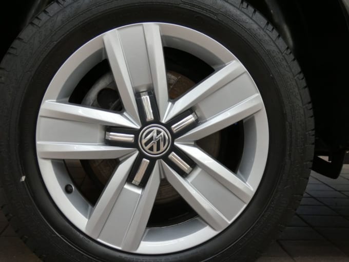 2025 Volkswagen Transporter Shuttle