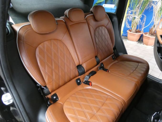 2025 Mini Countryman