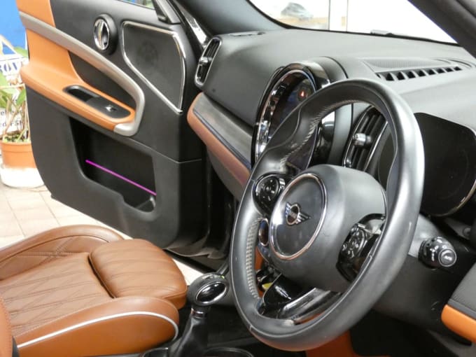 2025 Mini Countryman