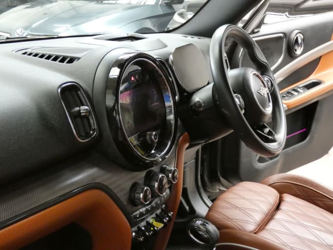 2025 Mini Countryman