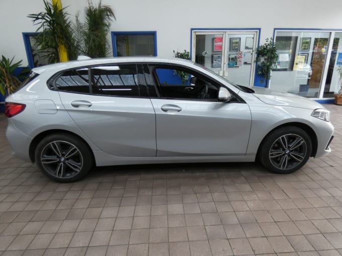 2025 BMW 1 Series