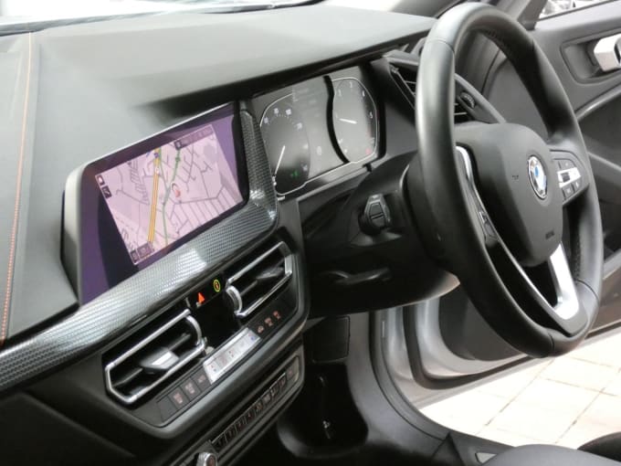 2025 BMW 1 Series