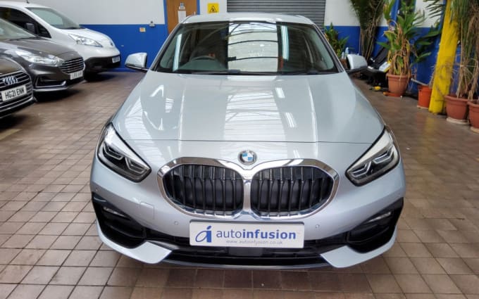 2025 BMW 1 Series