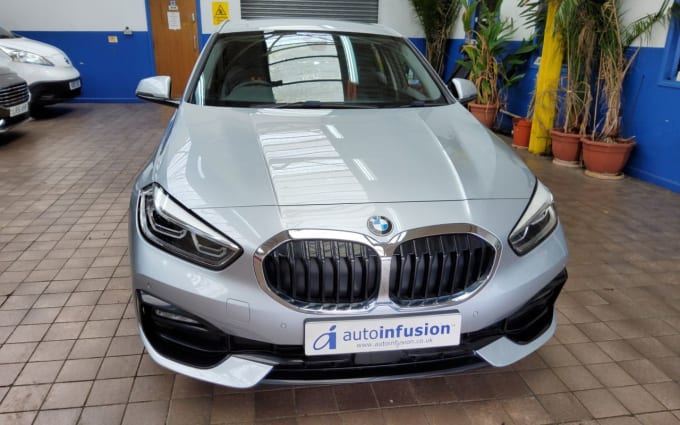 2025 BMW 1 Series