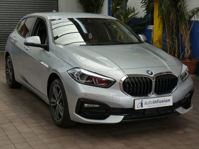2025 BMW 1 Series