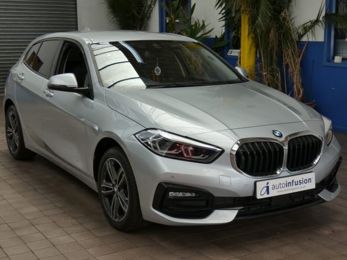 2025 BMW 1 Series
