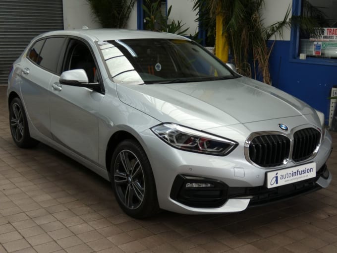 2025 BMW 1 Series