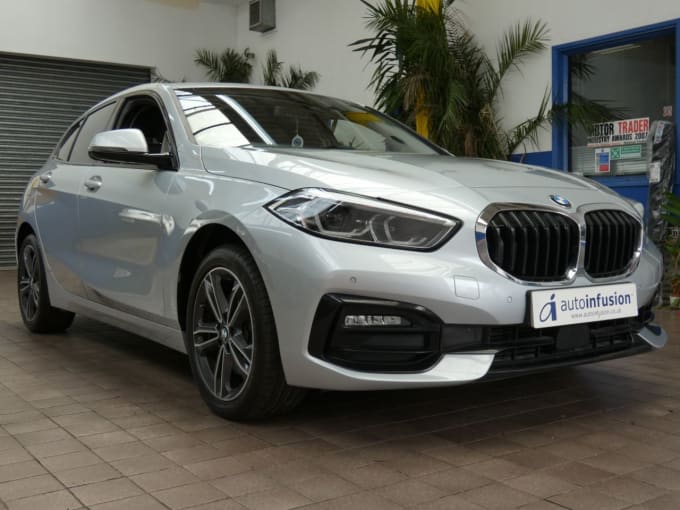 2025 BMW 1 Series