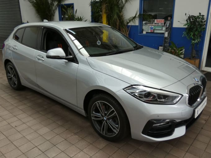 2025 BMW 1 Series