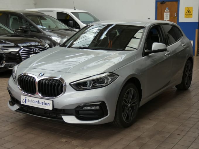 2025 BMW 1 Series