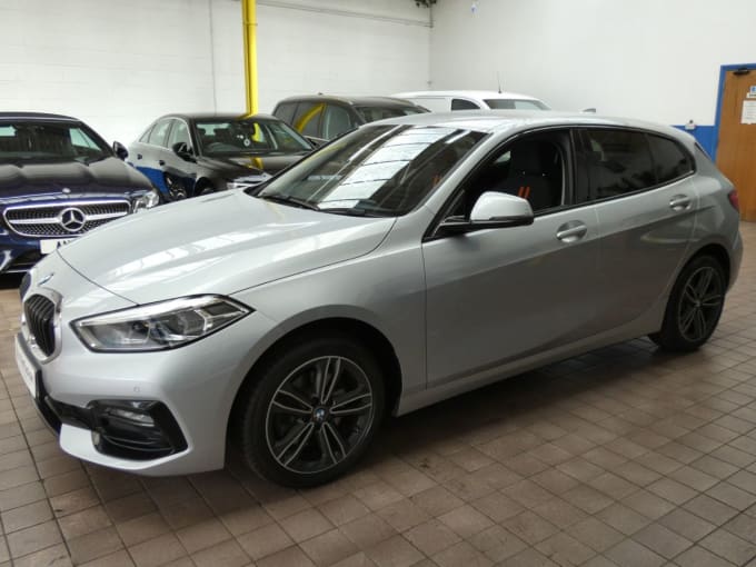 2025 BMW 1 Series