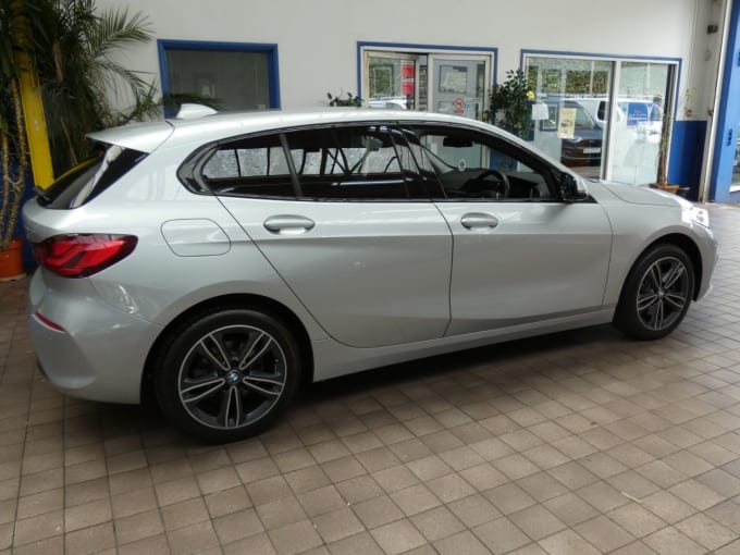 2025 BMW 1 Series
