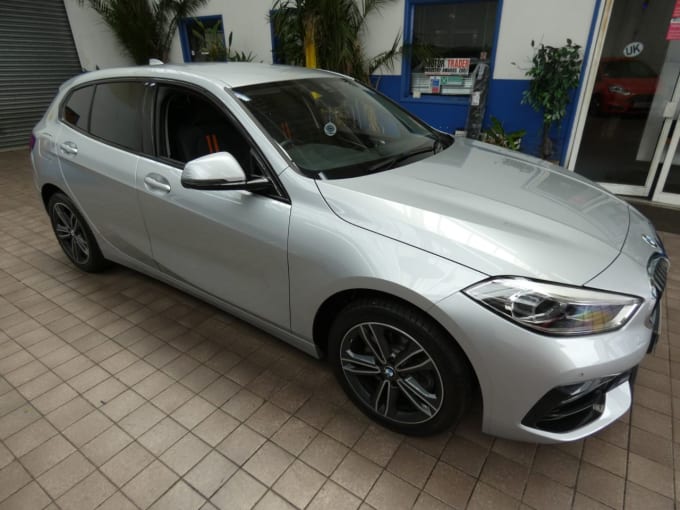 2025 BMW 1 Series