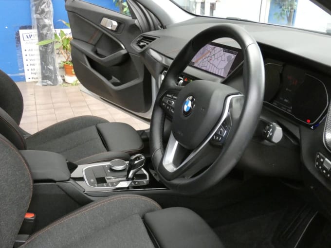 2025 BMW 1 Series