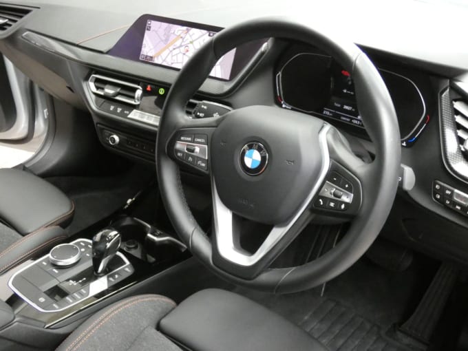 2025 BMW 1 Series