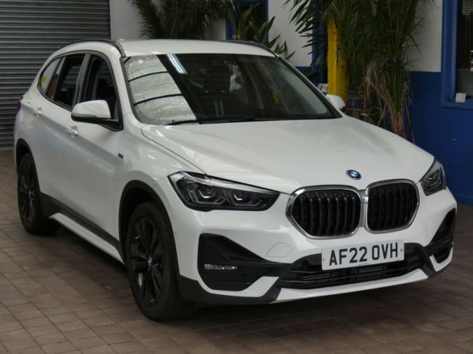 2025 BMW X1