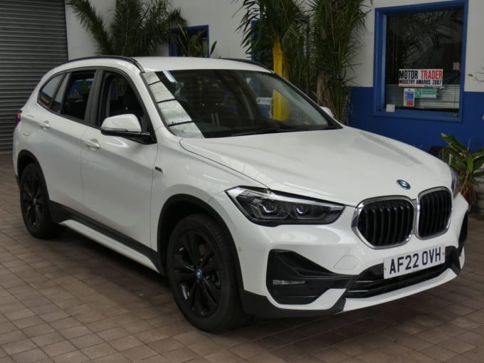 2025 BMW X1