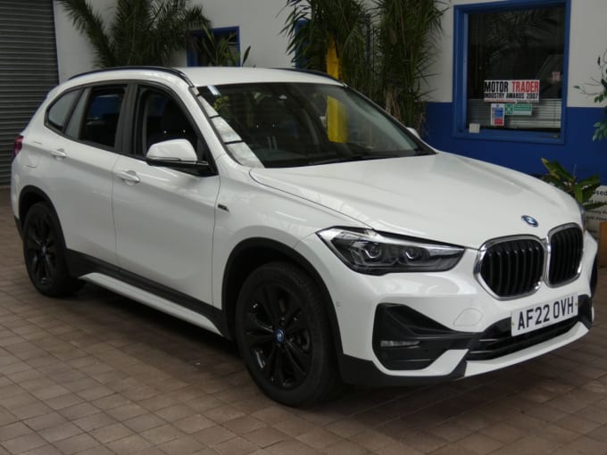 2025 BMW X1