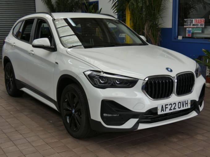 2025 BMW X1