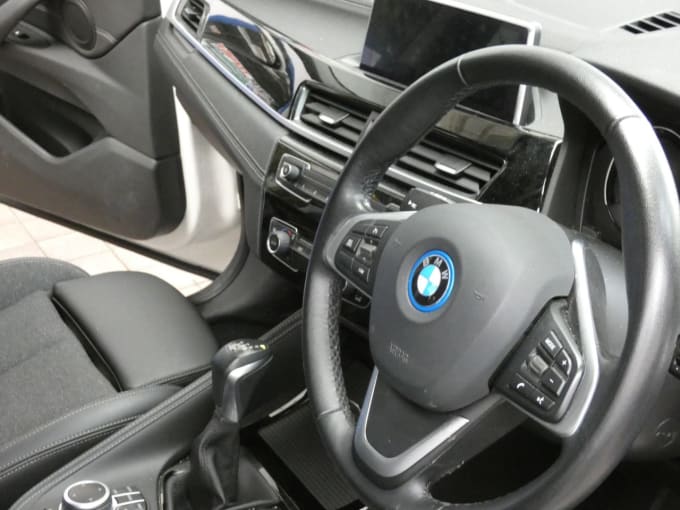 2025 BMW X1