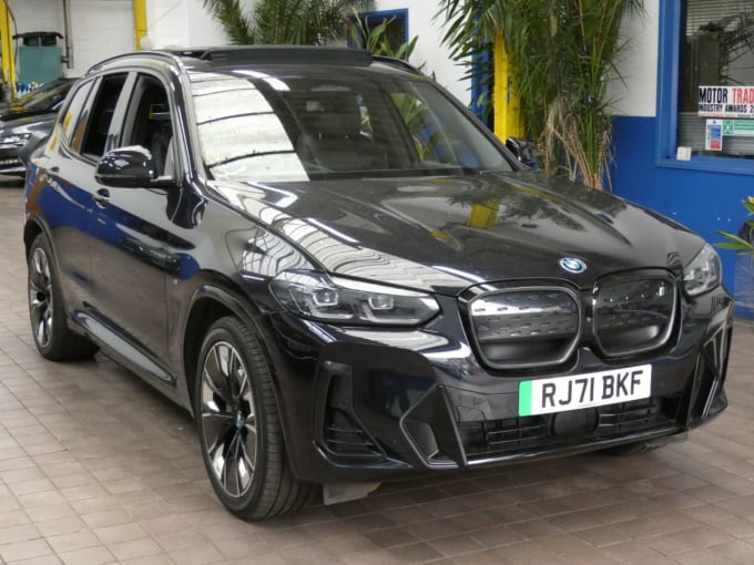 2025 BMW Ix3