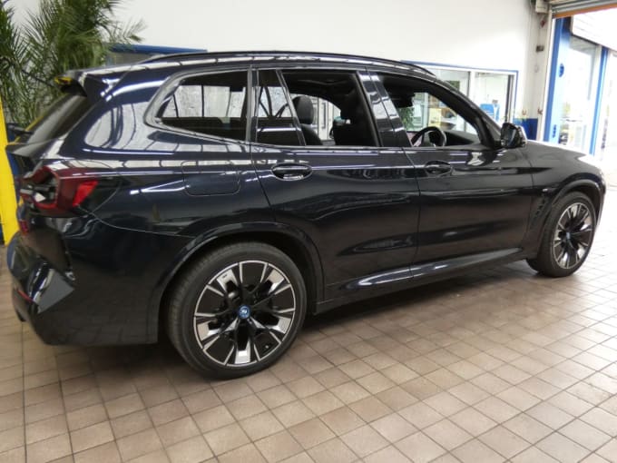 2025 BMW Ix3