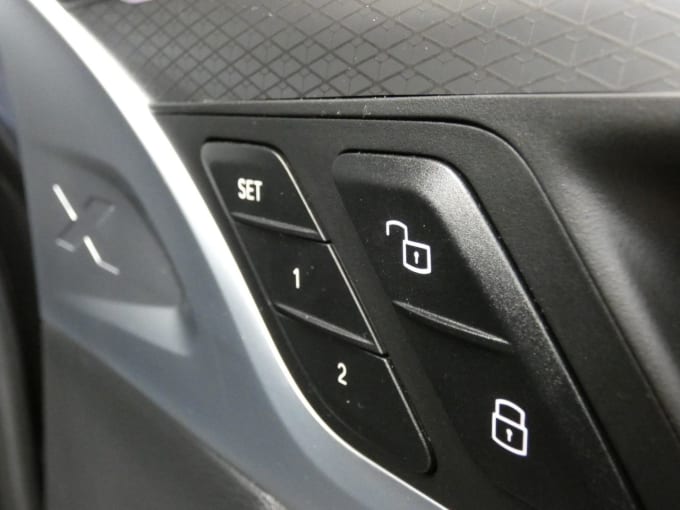 2025 BMW Ix3