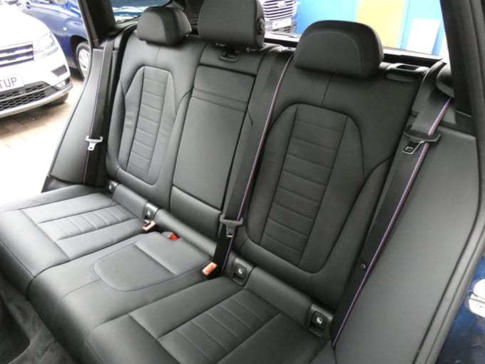 2025 BMW Ix3